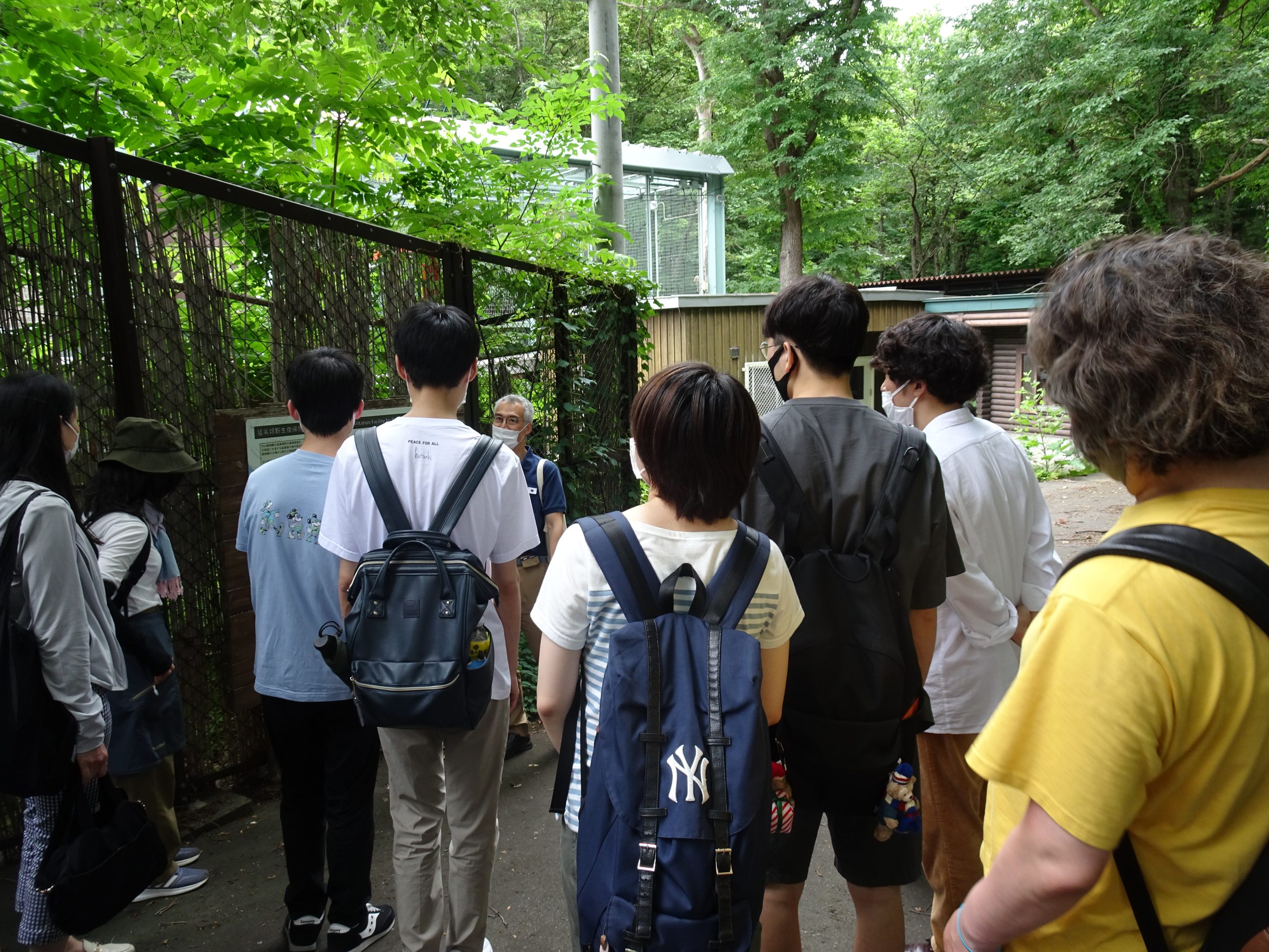 訪問先：　札幌市円山動物園<br />
関連科目：Study Tour
